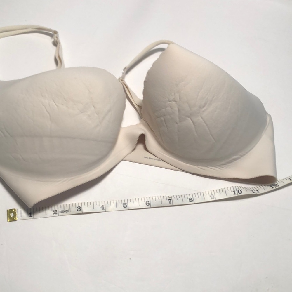 Victoria Secret under wire bra